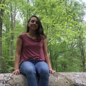 Meet your Posher, Katelyn